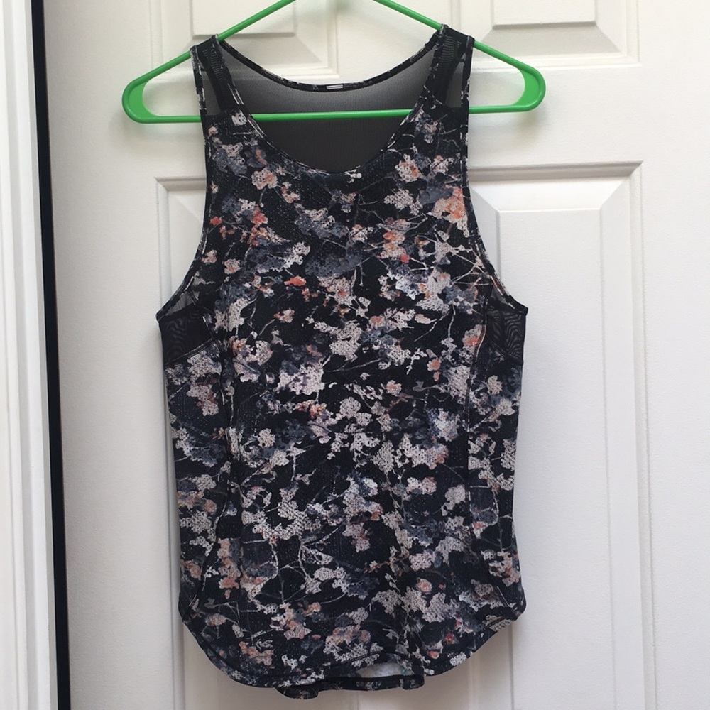 Lululemon sculpt tank II